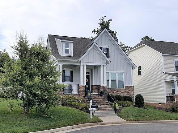 4th image of 400 Diamond Creek Dr