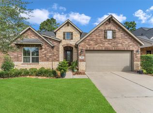 1015 Ginger Glade Ln, Pinehurst, TX 77362