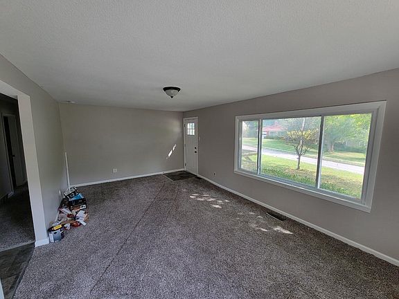 Entry - Living Room
