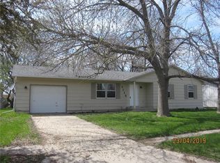 1115 31st St, Perry, IA 50220