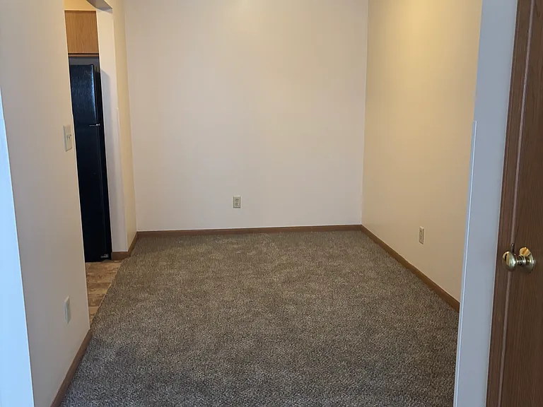 Cedar Cliff Apartments — Photo 12