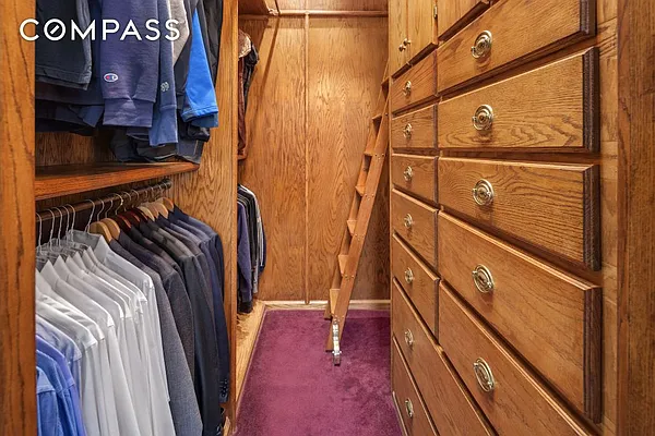 Sold by Compass | media 16