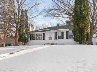 4409 W 89th St, Bloomington, MN 55437