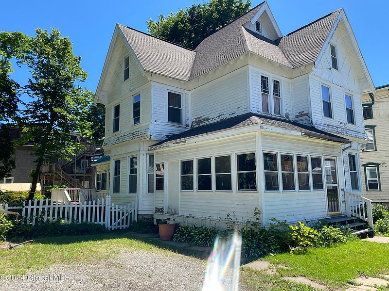 2nd image of 44 Webster Street #A & B