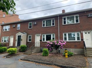 52 Edge Hill Rd #B, Waltham, MA 02451
