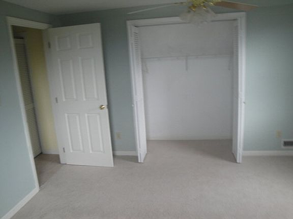 3rd image of 180 Ewing Ln