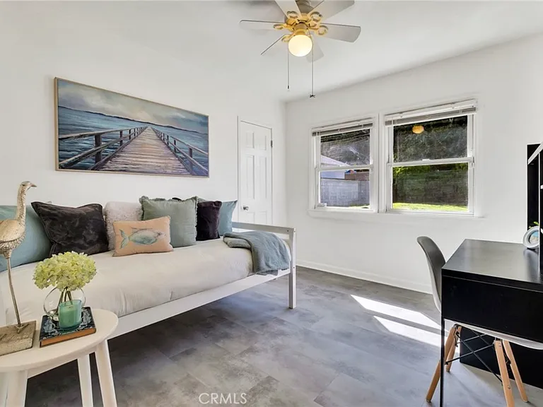 2815 Barkley Ln — Photo 6