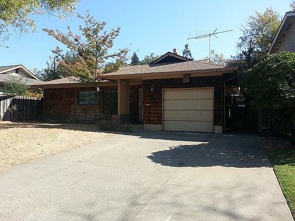 2nd image of 2104 Juanita Ln