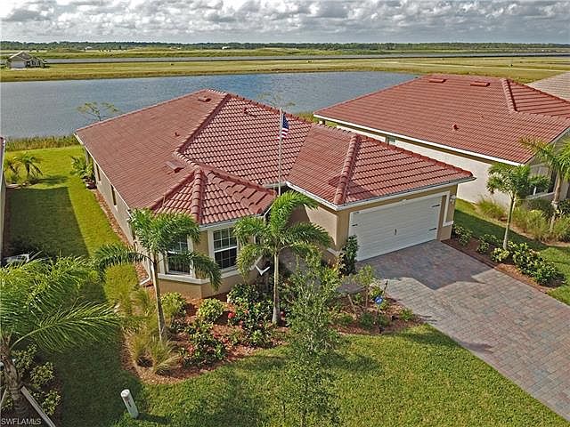 1st image of 15239 Yellow Wood Dr