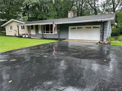 8617 Bonview Ter, Williamsville, NY, 14221