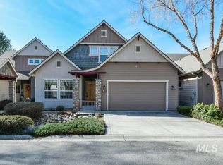 4886 N Ellicott Ln, Garden City, ID 83703