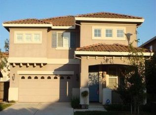 8651 W Wing Dr, Elk Grove, CA 95758