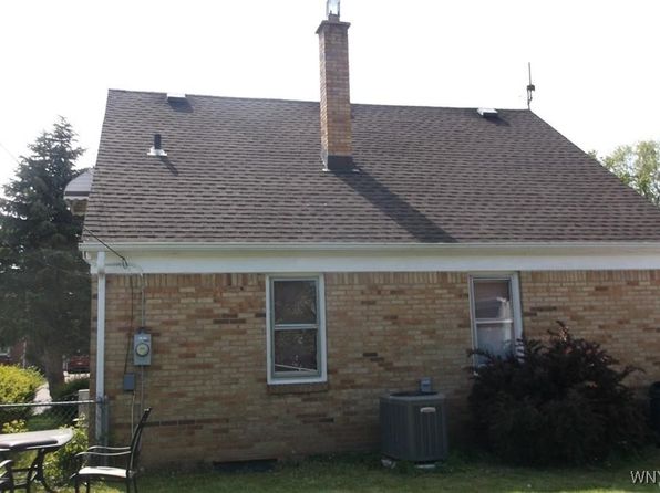 88 Alpine Pl, Buffalo, NY 14225
