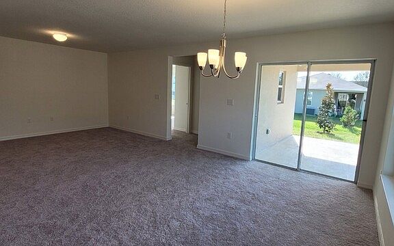 4th image of 1195 Papaya Cir