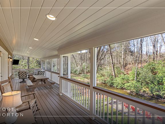 4th image of 3147 N Norton Road
