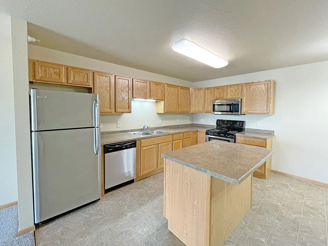 Southwood Apartments — Photo 4