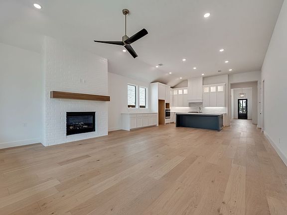 4th image of 3770 Grapeseed Dr