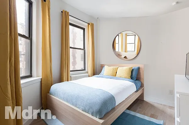 Rented by Mdrn Residential | media 26