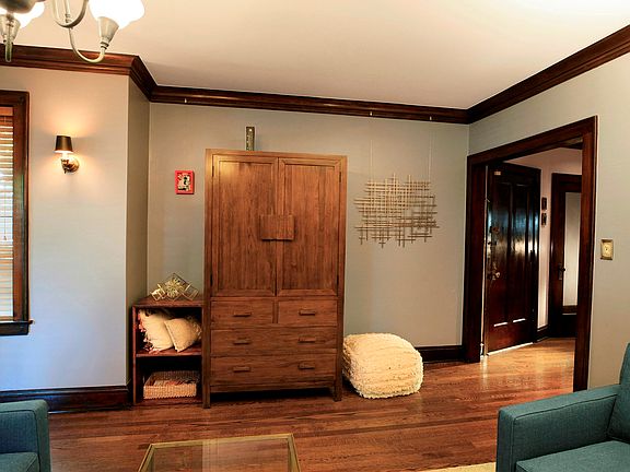 4th image of 3314 N Oakley Ave #1N