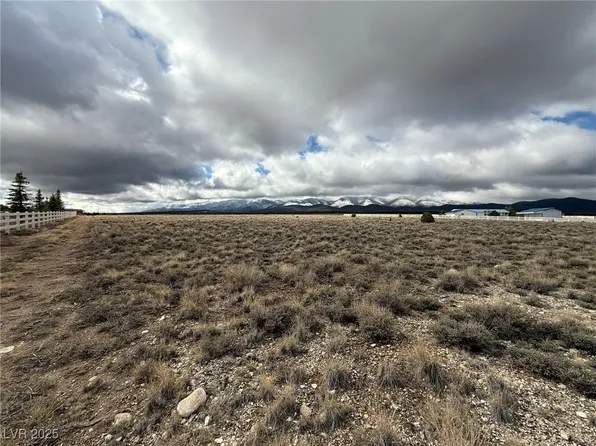 2085 S 17th St E, Ely, NV 89301