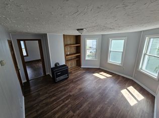 66 Cutler St APT 2, Worcester, MA 01604