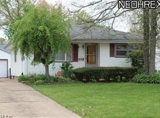 1365 Dodge Dr NW, Warren, OH