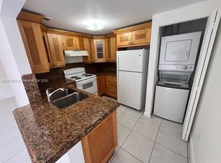 10303 NW 9th Street Cir #10316, Miami, FL 33172