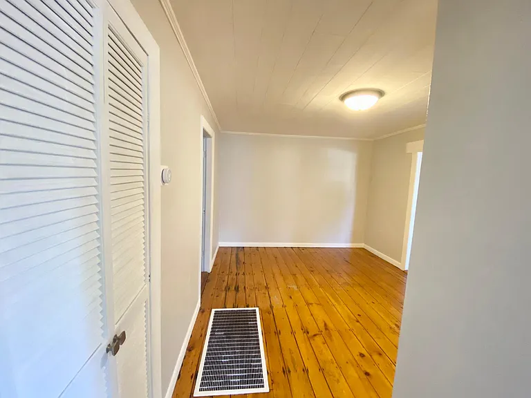 8 Mount Pleasant St — Photo 17