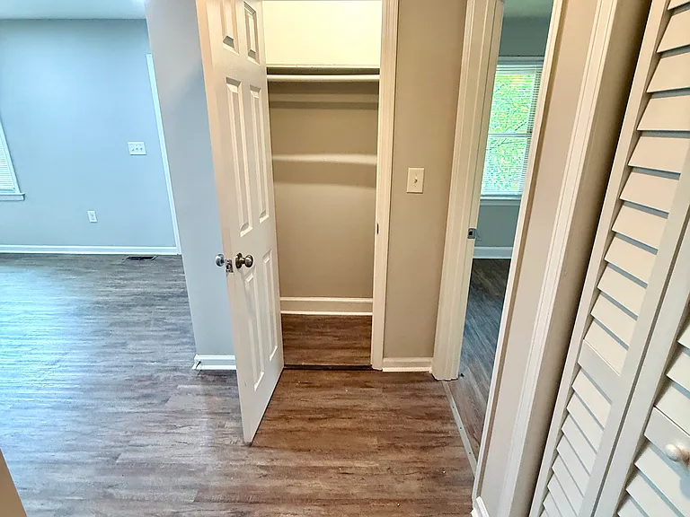 705 Julian St — Photo 12