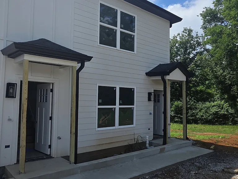 219 Mullican St #1 — Photo 2