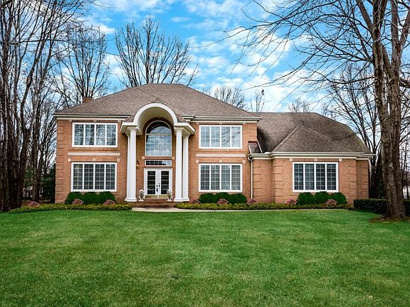 2nd image of 3155 Estates Dr N