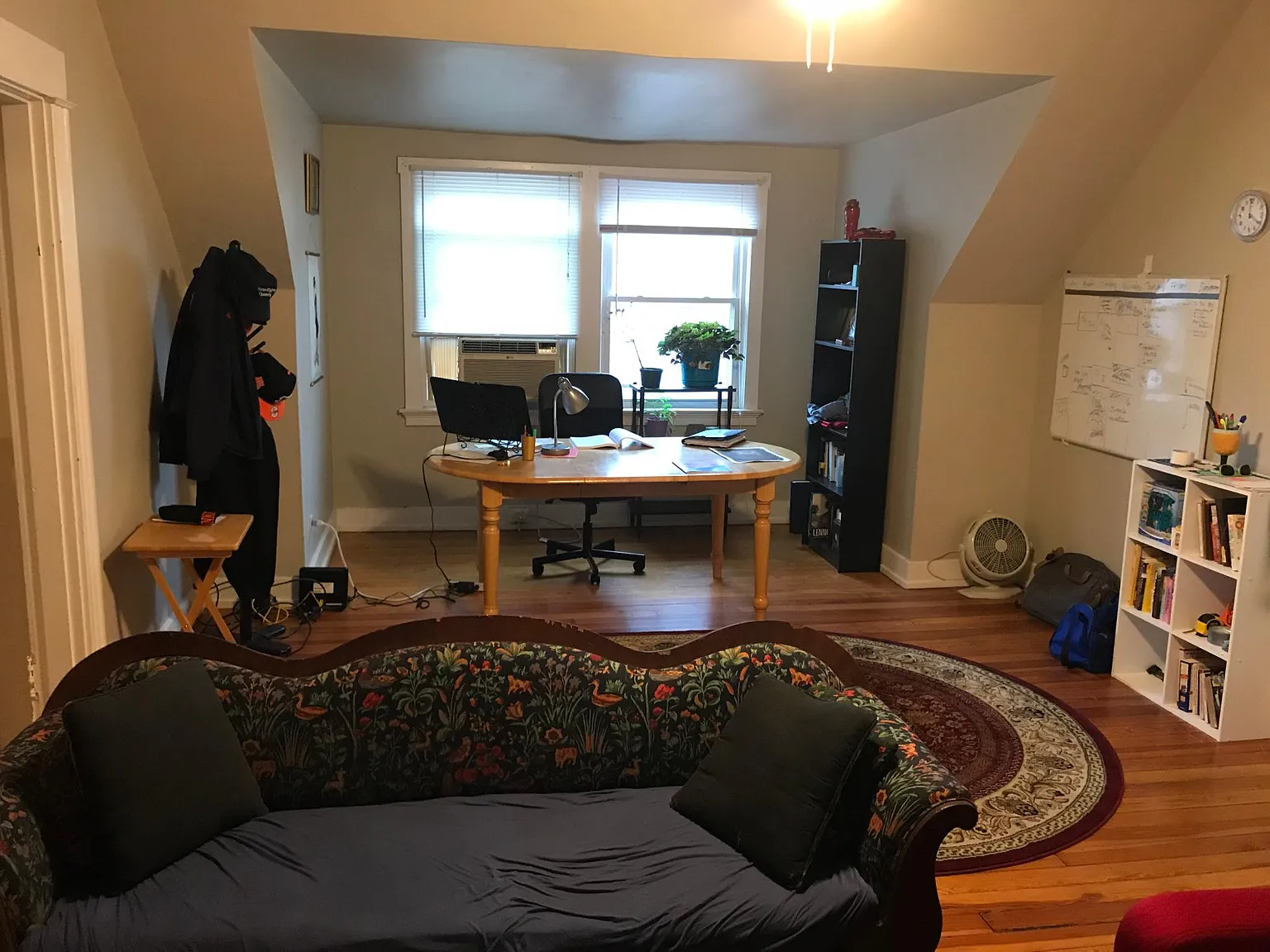1 bed, $900 — Photo 2