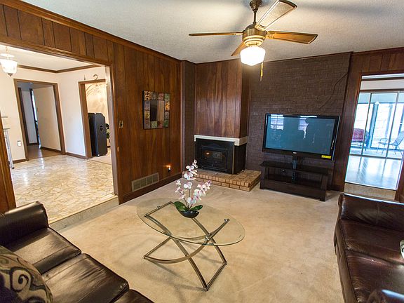 Dining Room- w/Fireplace