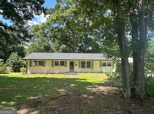 1815 Oak Spring St, Statham, GA 30666