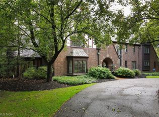 785 Merriman Rd, Akron, OH 44303