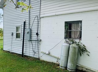 1836 N 200th Rd W, Hartford City, IN 47348