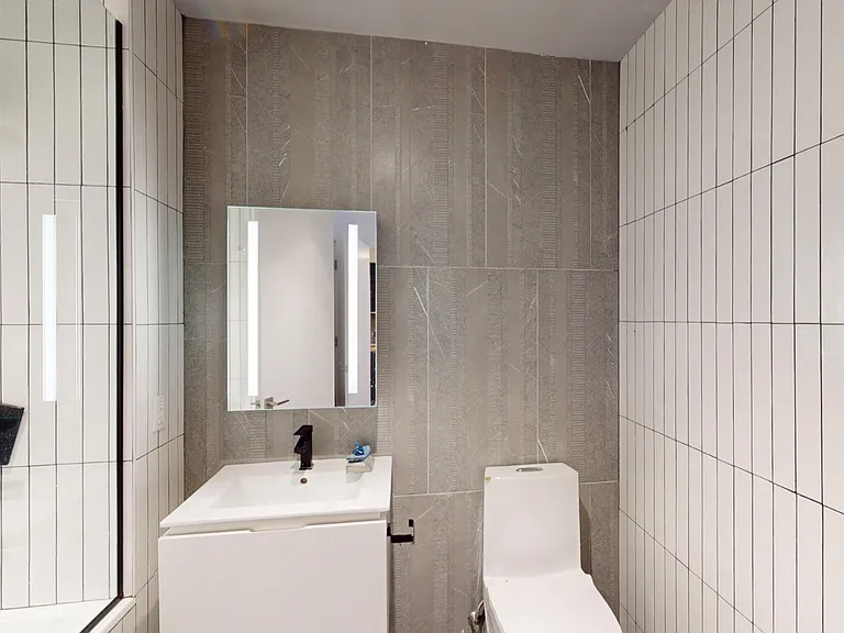 1801 Ocean Ave #3L — Photo 11