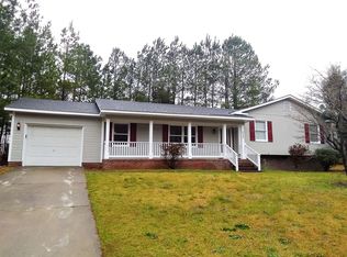 6908 Bone Creek Dr, Fayetteville, NC 28314