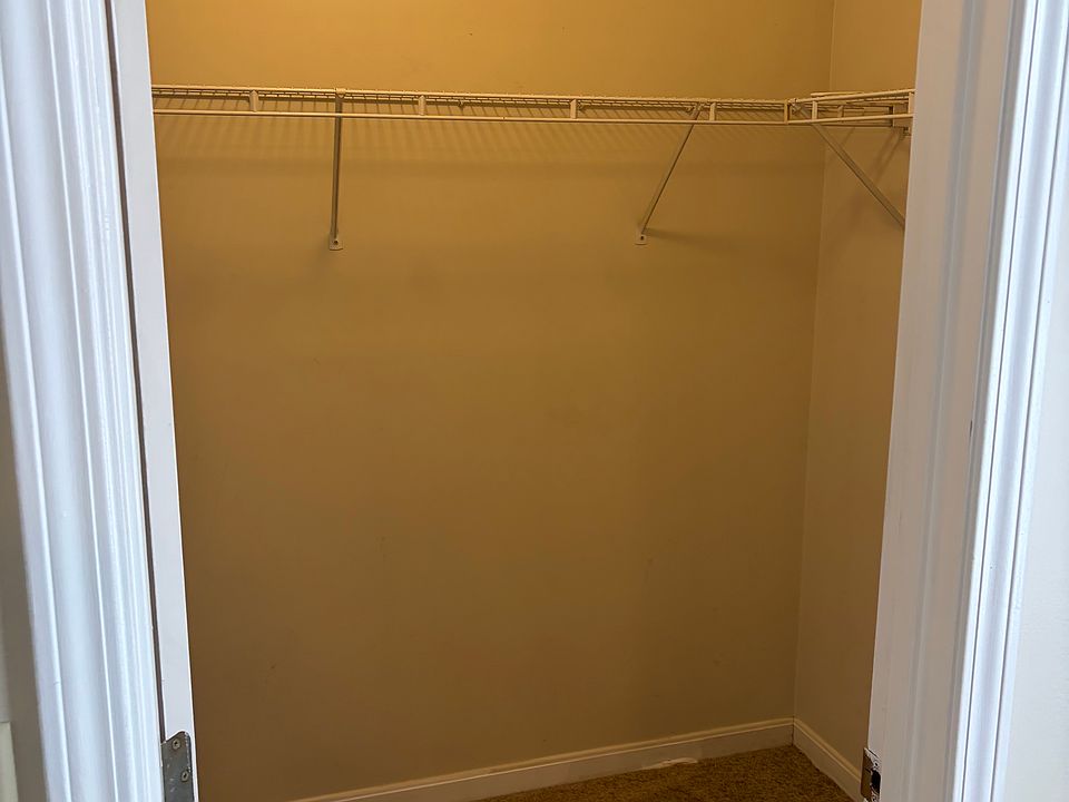 1st image of 38 Deer Haven Ct