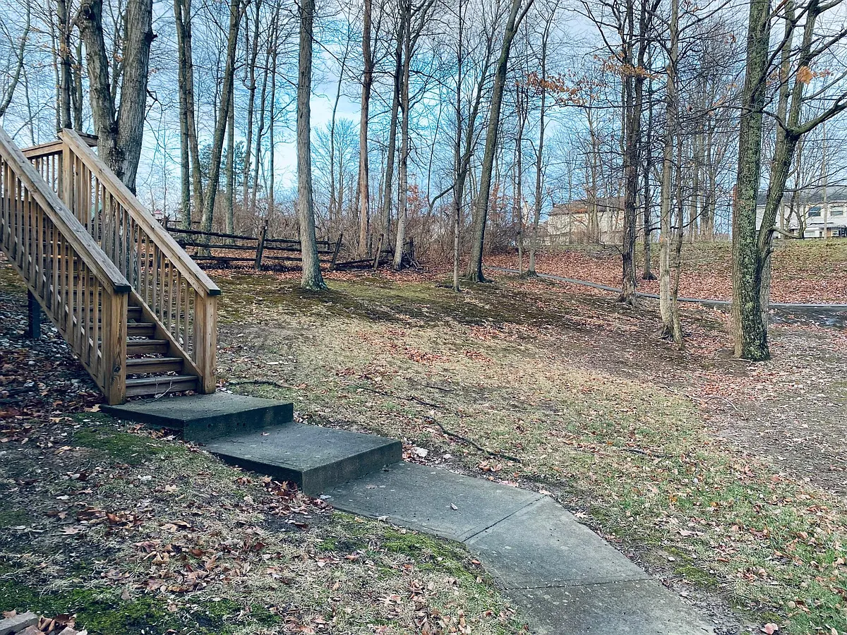 Building Photo - 6818 Hillock Ct