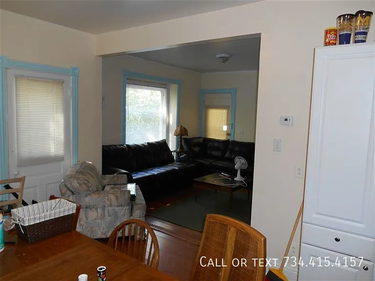 502 E Ann St — Photo 8