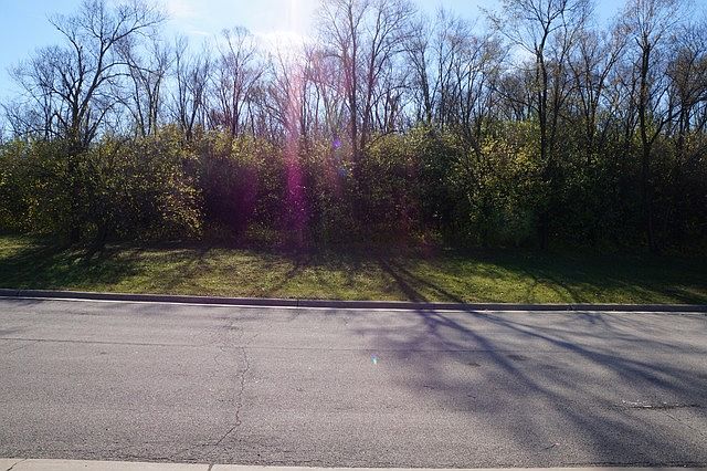 1st image of 5557 Northcliffe Ln