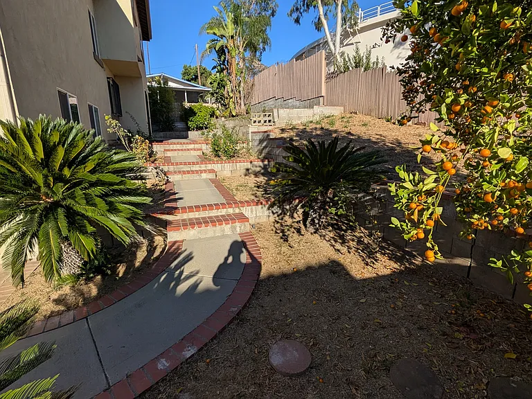 769 Russell Ave — Photo 19