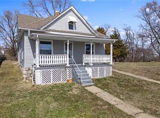 618 Linn St, Excelsior Springs, MO 64024