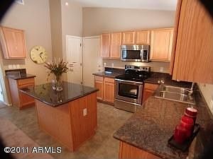 1st image of 14 E Lupine Pl