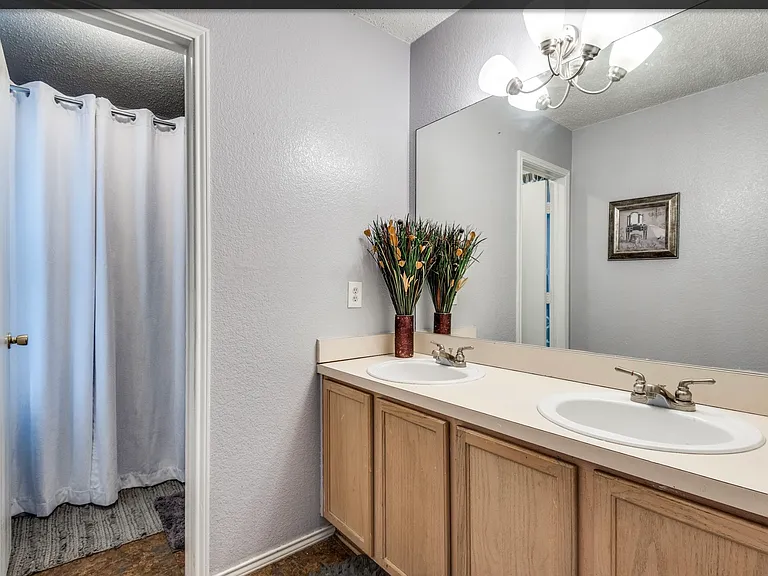 212 Prentice Dr — Photo 21