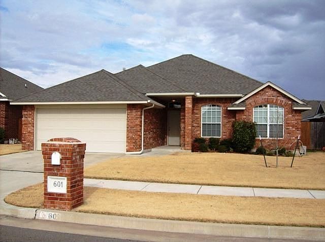 1st image of 601 SW 158th Ter