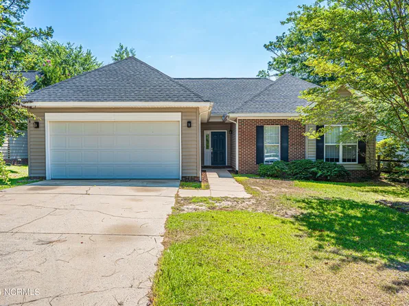 205 Kinloch Way, Aberdeen, NC 28315