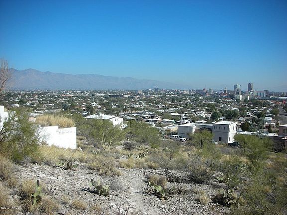 4th image of 103 S Panorama Cir