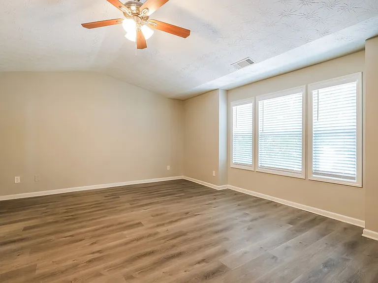 461 Pondweed Dr — Photo 10